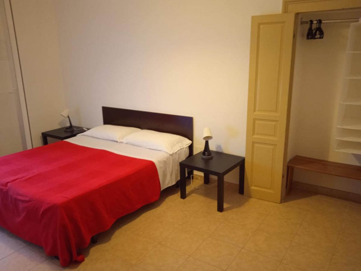 B&B Caravaggio Only 200 Metres From Ortigia سيراكوزا المظهر الخارجي الصورة